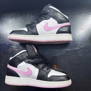 Nike Jordan 1 mid GS White light Arctic Pink